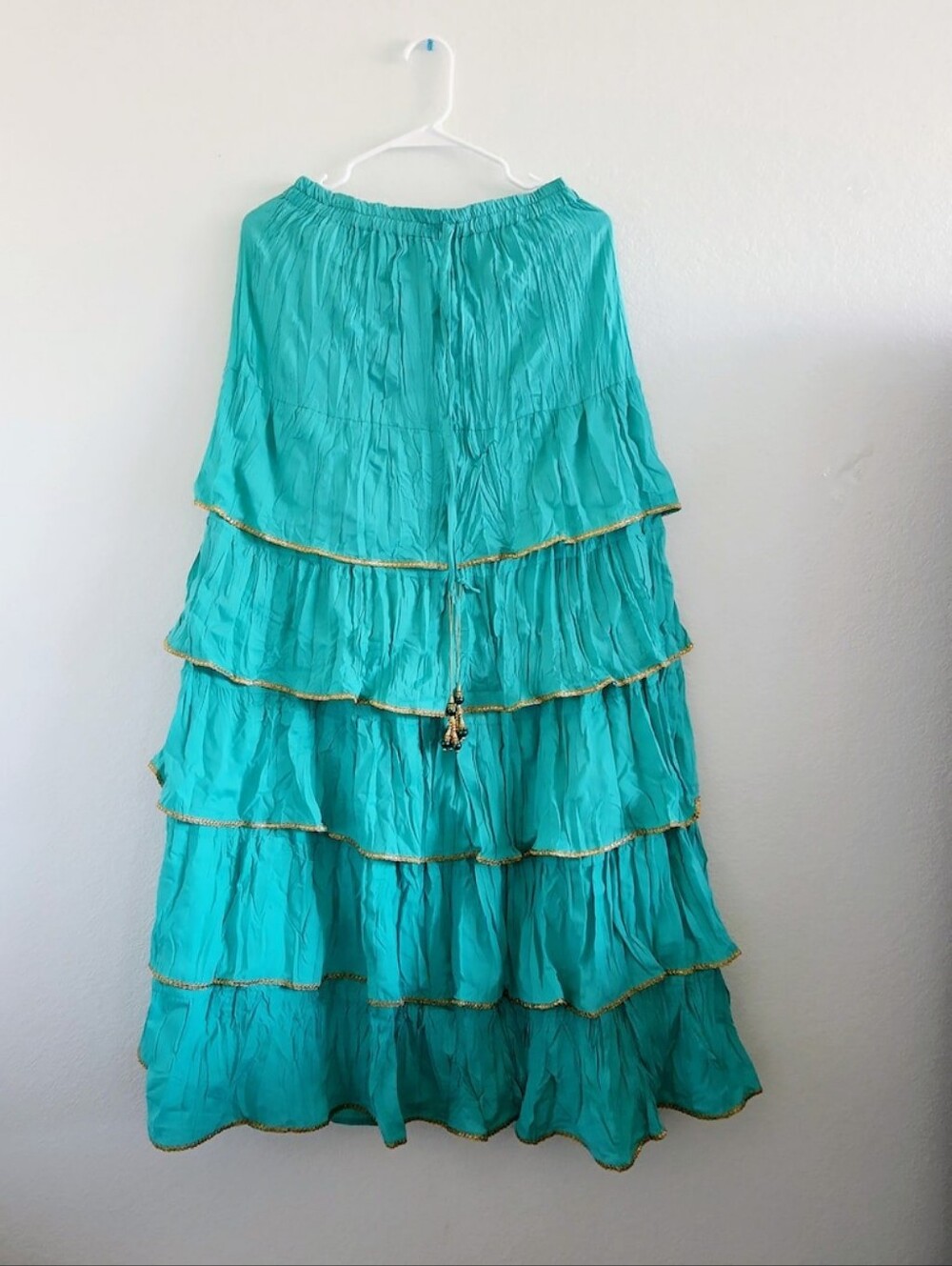 Long ethnic skirt with layers